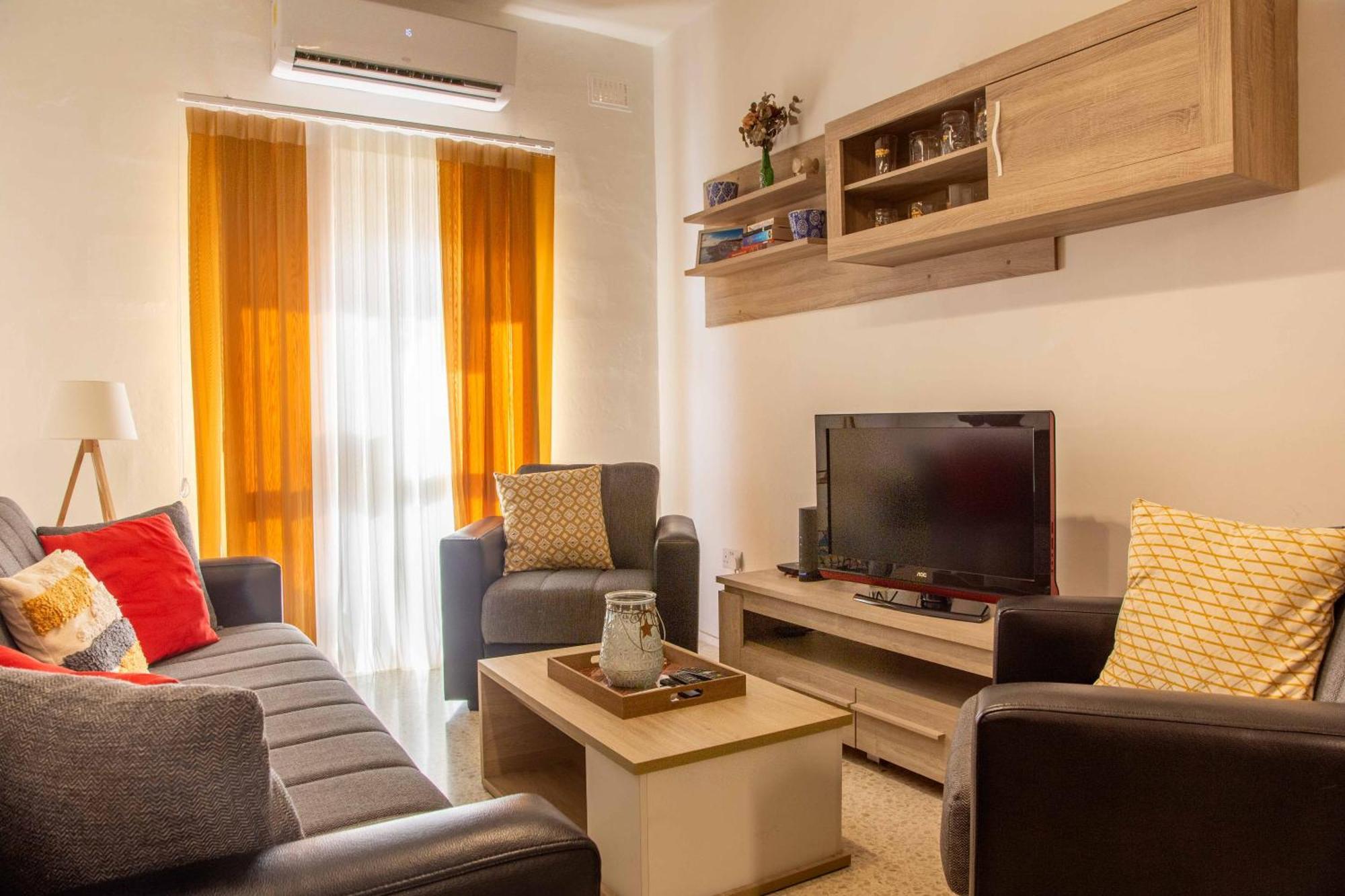 Spacious, Modern 3 Bedroom Apartment - St. Paul'S Bay Buitenkant foto